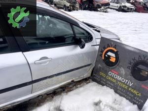 Peugeot 307 Sağ ön Kapı Orjinal Çıkma