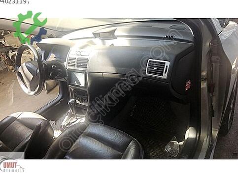 Peugeot 307 Torpido çıkma parça