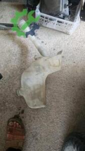 Peugeot 307 yedek su bidonu