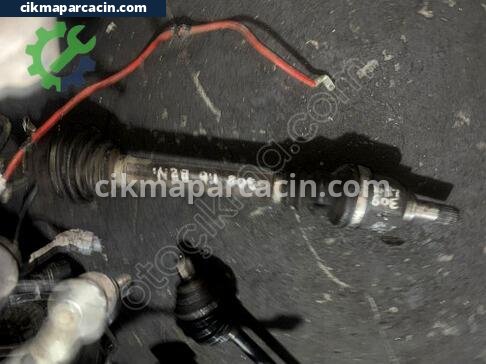 Peugeot 308 Sol Aks çıkma parça
