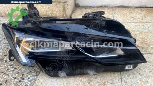 Peugeot 308 Sağ Ön Far çıkma parça