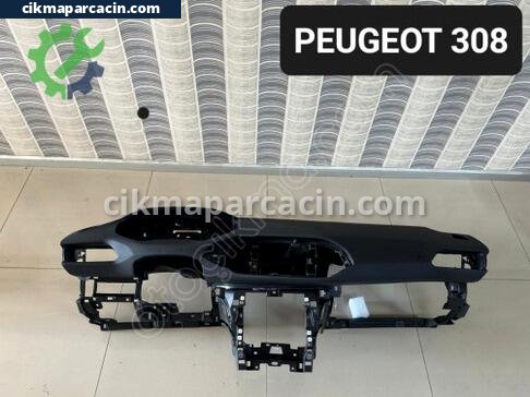Peugeot 308 Torpido çıkma parça