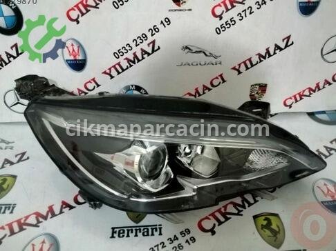 Peugeot 308 Sağ Ön Far çıkma parça