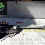 PEUGEOT 405 cam silecek motoru ve mekanizması