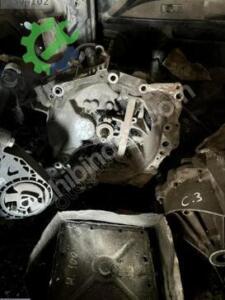 Peugeot 405 2025 Şanzıman Komple Çıkma
