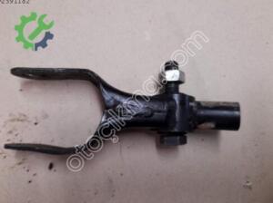 PEUGEOT 406 – 2000 HDİ MOTOR ŞANZIMAN ALT TAKOZ AYAĞI