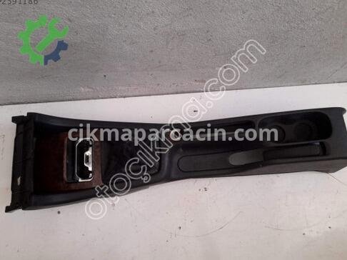 Peugeot 406 Orta Konsol çıkma parça