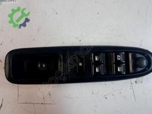 PEUGEOT 406 SOL ÖN KAPI CAM DÜĞMELERİ