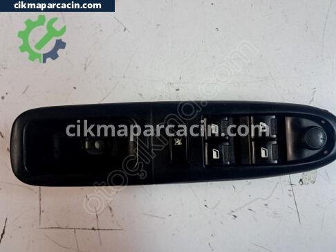 Peugeot 406 Sol Ön Kapı çıkma parça