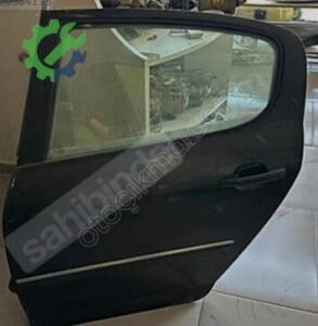 Peugeot 407  arka sol kapı
