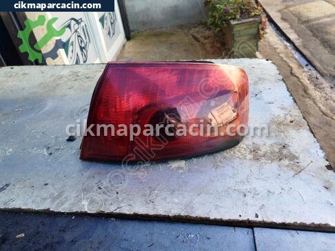Peugeot 407 Sağ Arka Stop çıkma parça