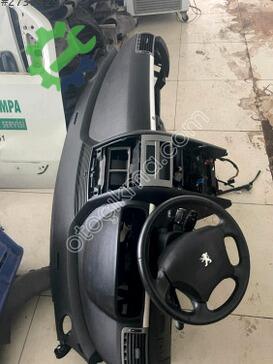 Peugeot 407 Direksiyon Airbag çıkma parça