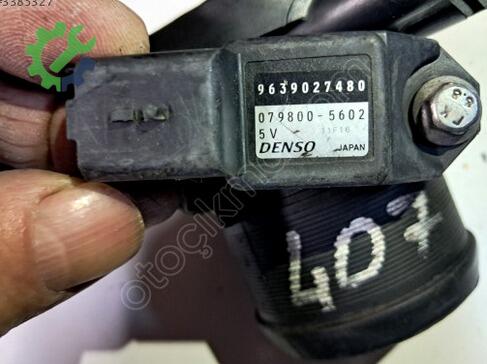 Peugeot 407 Hava Akış Sensörü çıkma parça