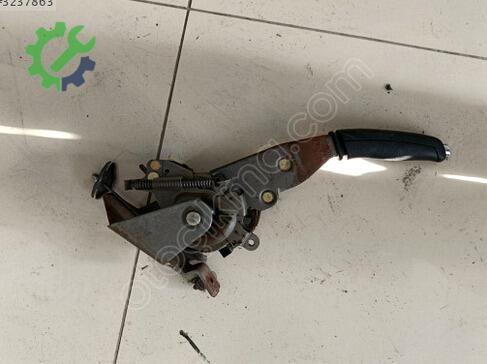 Peugeot 407 El Freni çıkma parça