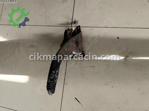 Peugeot 407 El Freni çıkma parça