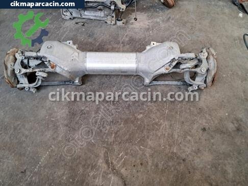 Peugeot 407 Arka Dingil çıkma parça