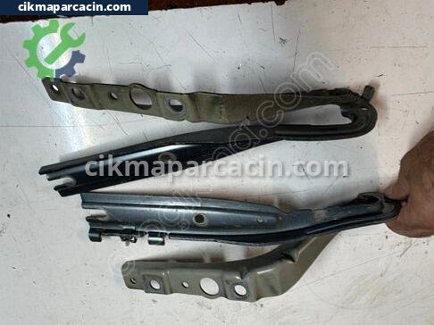 Peugeot 407 Kaput Menteşesi çıkma parça