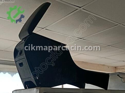 Peugeot 407 Orta Konsol çıkma parça