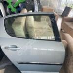 Peugeot 407 orjinal çıkma hatasız arka sağ kapı dolu