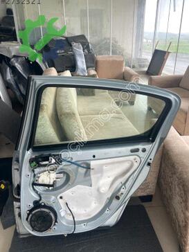 Peugeot 407 Sağ Arka Kapı çıkma parça