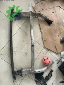 Peugeot 407 orjınal çıkma ön tampon demiri