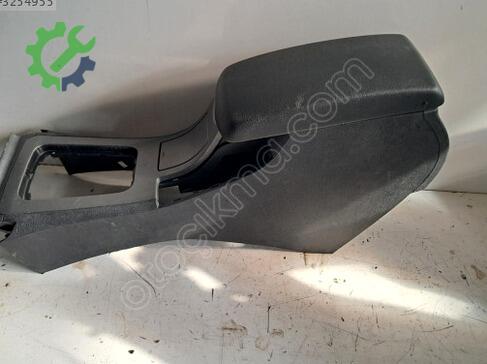 Peugeot 407 Orta Konsol çıkma parça