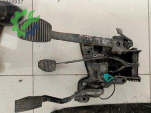 Peugeot 407 pedal takımı