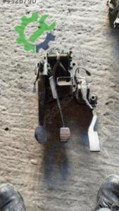 Peugeot 407 pedal takımı