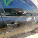 Peugeot 407 sağ ön kapi