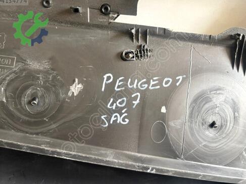 Peugeot 407 Kapı Döşemesi çıkma parça