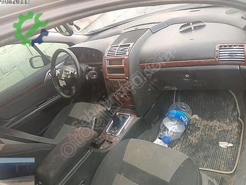Peugeot 407 Sol Ön Kapı çıkma parça