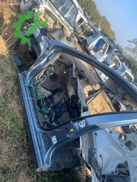Peugeot 407 Sol Marşpiyel Sacı çıkma parça