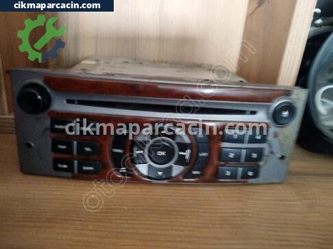 Peugeot 407 Teyp çıkma parça