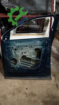 Peugeot 206 Sol Ön Kapı çıkma parça