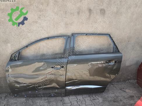 Peugeot 5008 Sol Ön Kapı çıkma parça