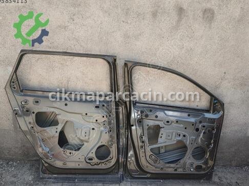 Peugeot 5008 Sol Ön Kapı çıkma parça