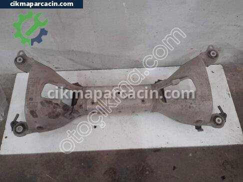 Peugeot 508 Arka Dingil çıkma parça