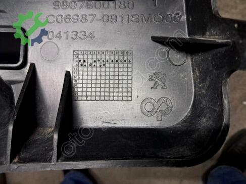 Peugeot 508 Tampon Braketi 9807800180 çıkma parça