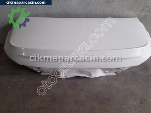 Peugeot 508 Bagaj Kapağı çıkma parça
