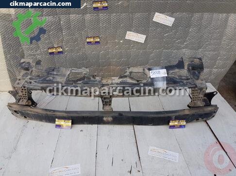 Peugeot 508 Ön Tampon Demiri çıkma parça