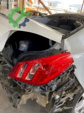 Peugeot 508 Sağ Arka Stop çıkma parça