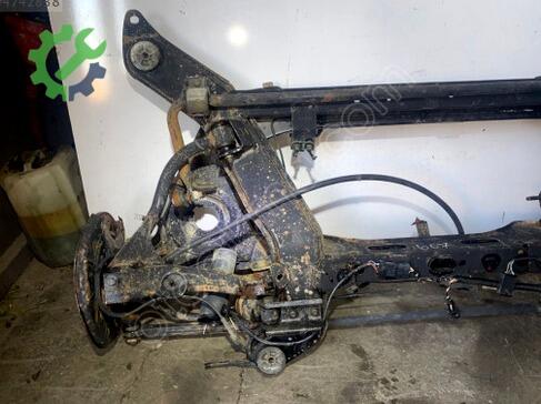 Peugeot 607 Arka Dingil çıkma parça
