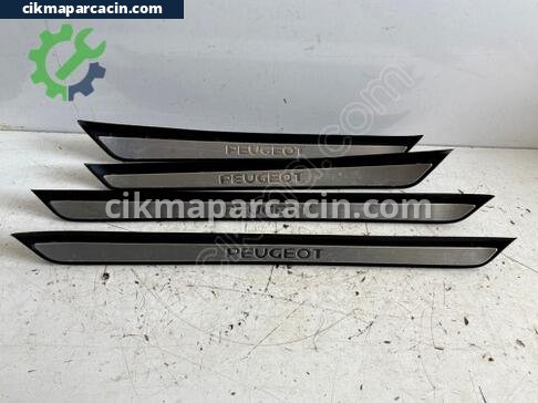 Peugeot 607 Marşpiyel Sacı çıkma parça