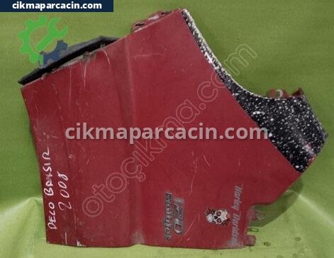 Peugeot 206 Ön Çamurluk çıkma parça