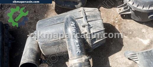 Peugeot Boxer Hava Filtresi Kutusu çıkma parça