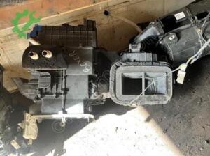 Peugeot Boxer 2025 Kalorifer Kutusu Çıkma