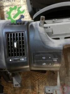Peugeot Boxer Sol Üfleme Izgarası Hatasız Orjnial Çıkma