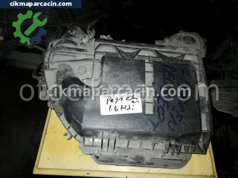 Peugeot 106 Hava Filtresi çıkma parça