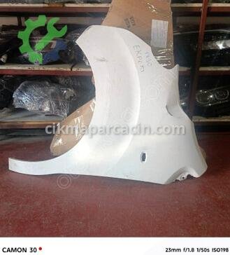 Peugeot Expert Sol Çamurluk çıkma parça