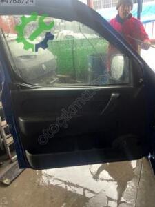 PEUGEOT PARTNER 1.9 MAVI SOL ON KAPI ORJİNAL ÇIIKMA